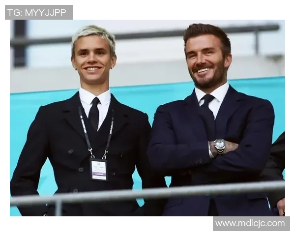 足球新星背后的她 爱情与事业并行的年轻女友故事 足球新星背后的她 爱情与事业并行的年轻女友故事